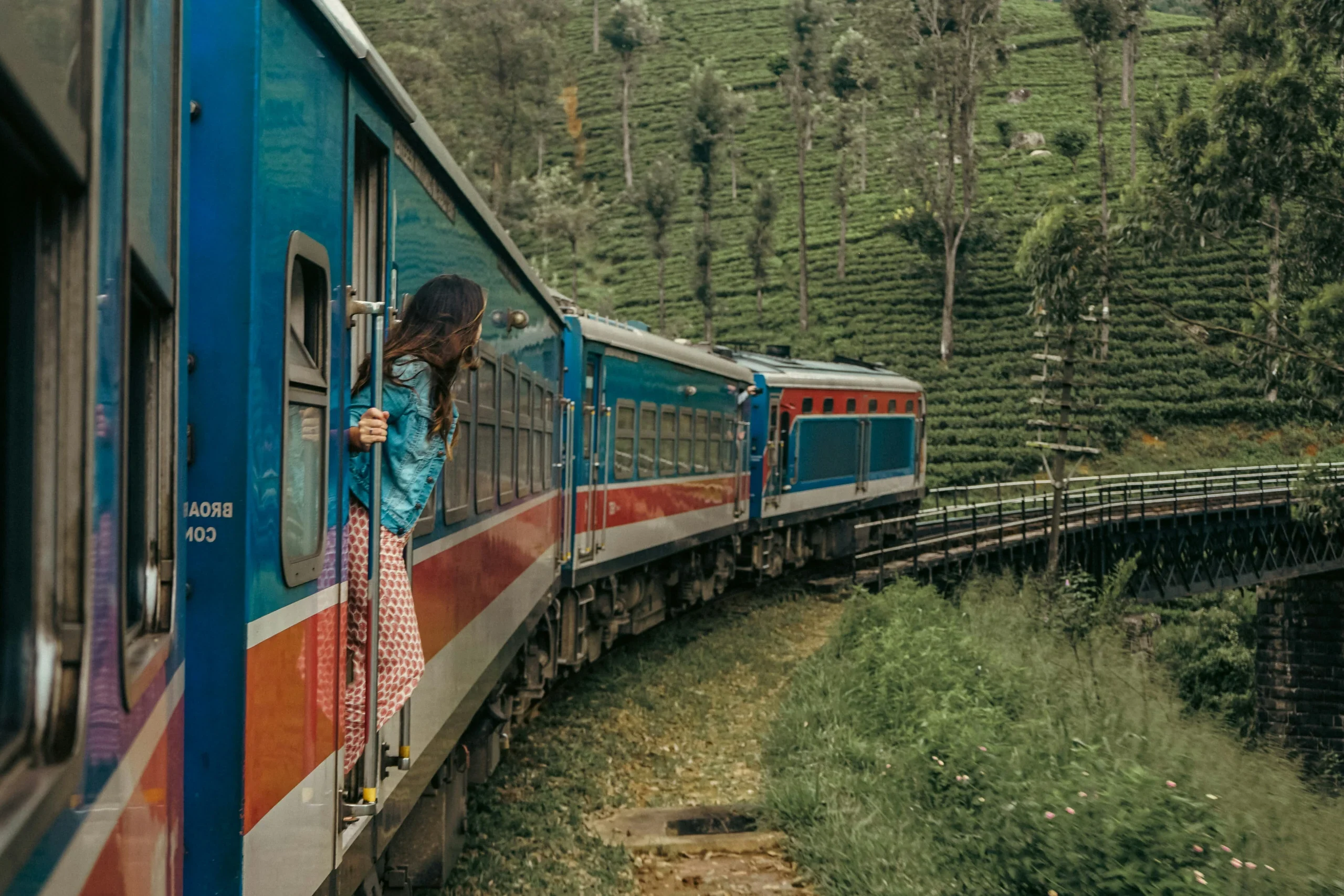 The Ella train ride in Sri Lanka